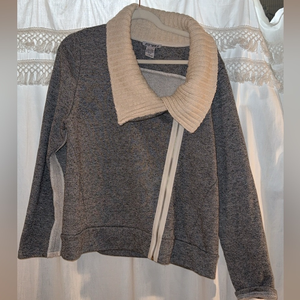 Gray and Cream Zip-Up Jacket